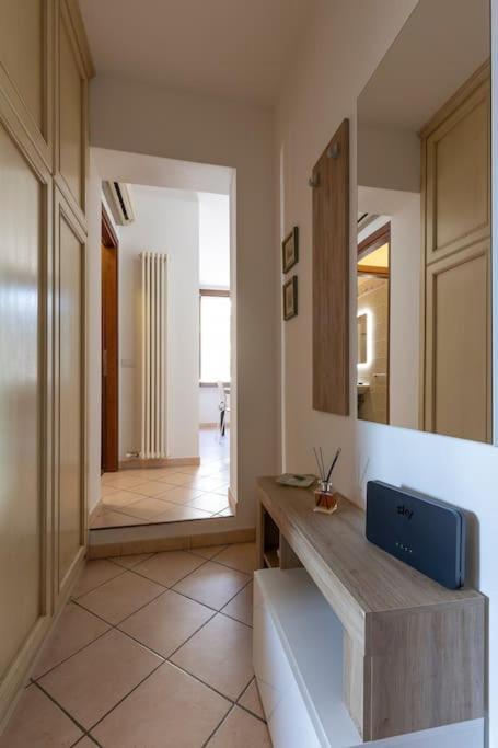 Residenza Sirtori Free Parking Apartman Verona Kültér fotó
