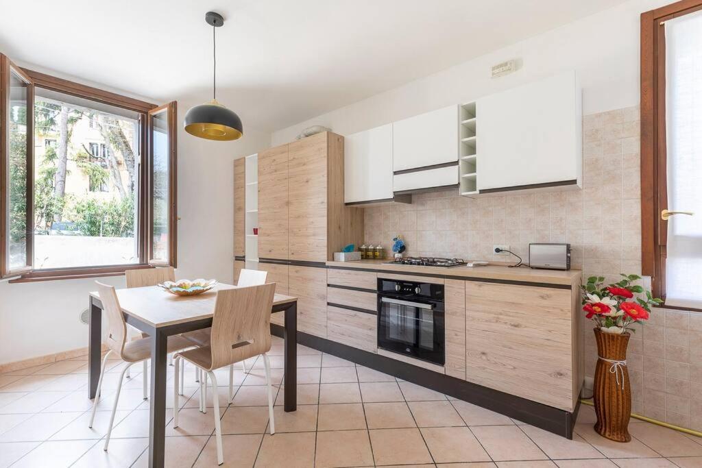 Residenza Sirtori Free Parking Apartman Verona Kültér fotó